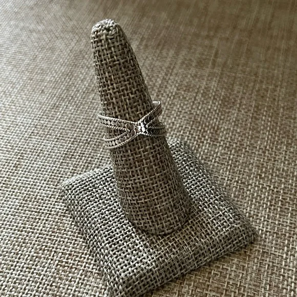 Anna Beck Two-Tone Pavé Ring Set in Gold & Silver - Picture 6 of 13